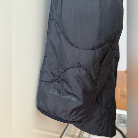 Lululemon Quilted Light Jacket - Picture 4 of 5